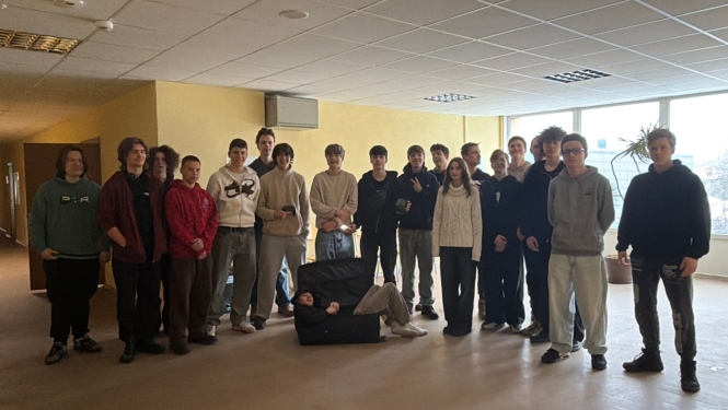 silto džemperu diena - Foto 1