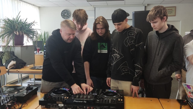 DJ radošā darbnīca - Foto 1