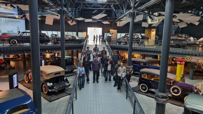 P24-2 audzēkņi Motormuzejā