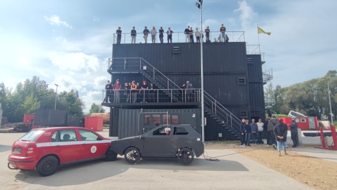 MH26-1 un MH26-2 audzēkņi 