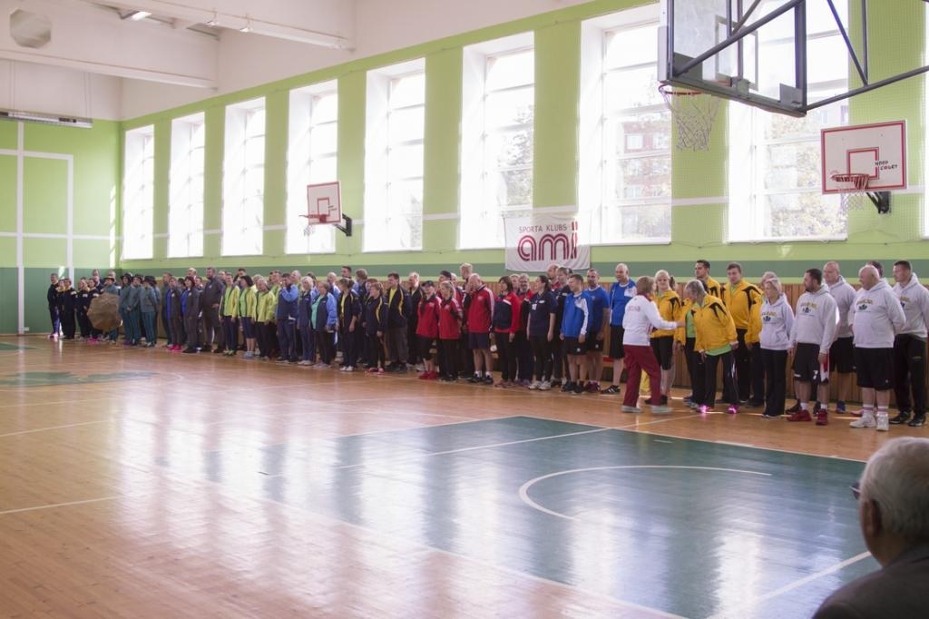 1.vieta profesinālās izglītības darbinieku sporta spēlēs Kandavā 2017 - Foto 2
