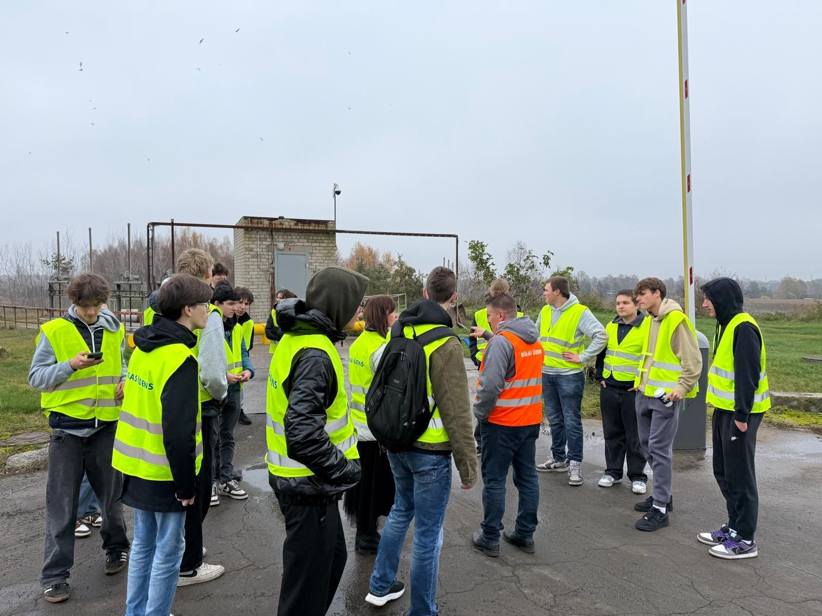 Rīgas Tehniskajā koledžā norisinājās Ekoskolu Rīcības dienas. - Foto 6