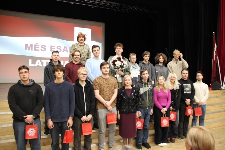 Valsts svētku koncerts Lielajā zālē, godinot izcilākos audzēkņus - Foto 1
