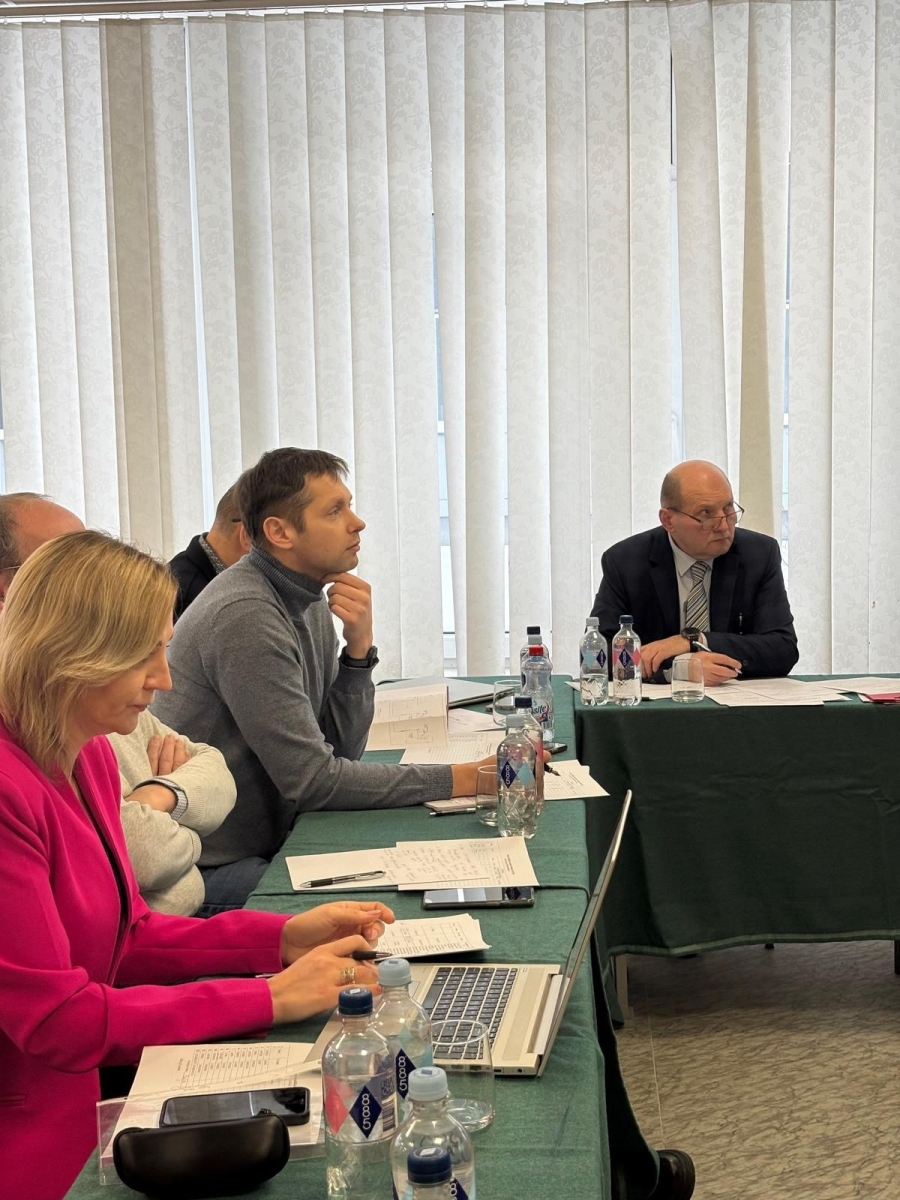 Elektrisko iekārtu speciālistu diplomdarbu aizstāvēšana - Foto 3