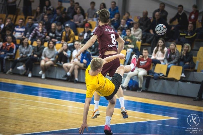 2. vieta Rīgas skolu telpu futbola kausā 2018 - Foto 4