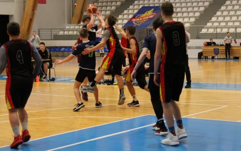 1. vieta Latvijā AMI sacensībās basketbolā - Foto 5