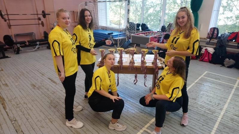 1.vieta sk ami sacensībās šautriņu mešanā, rudens 2019 - Foto 1