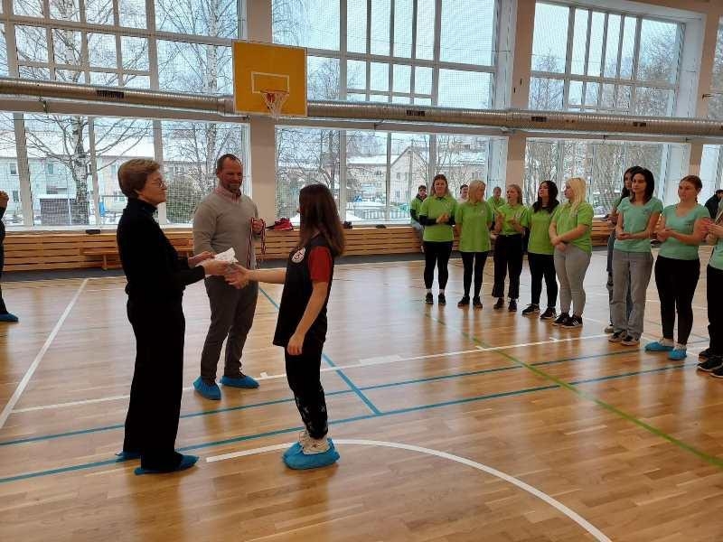 Rīgas reģionā šautriņu mešanas sacensībās 1.vieta zēniem un 3.vieta meitenēm - Foto 4