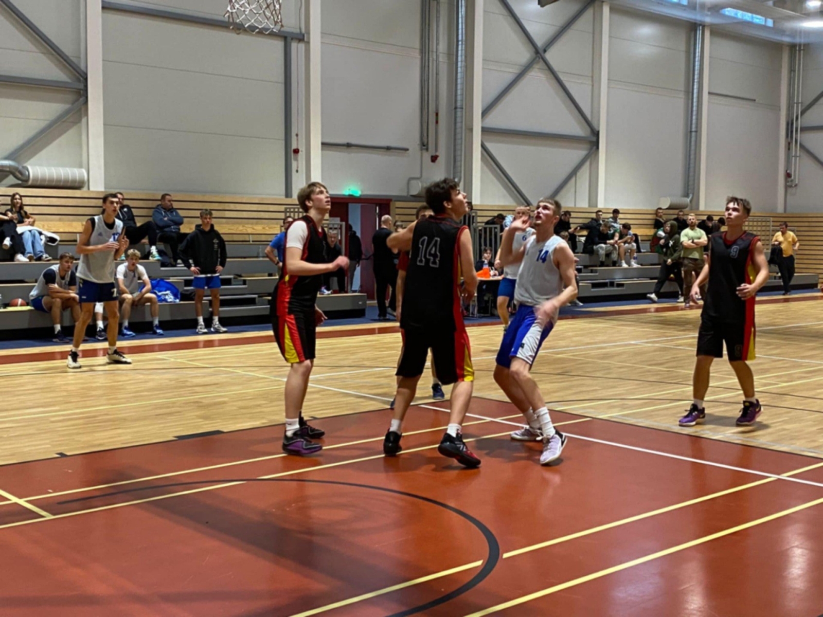 2.vieta Latvijas republikas sacensībās basketbolā starp profesionālās izglītības iestādēm. - Foto 2