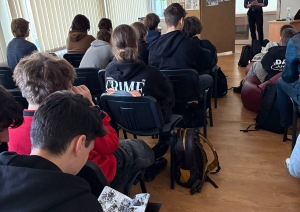 Rīgas Tehniskās koledžas bibliotēkā skatāma Tomasa Andreja Vilemsona oriģināldarbu izstāde Lāčplēsis … Japānā? - Foto 3