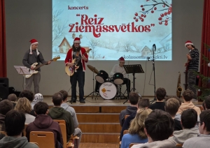 Ziemassvētku koncerts - Foto 1