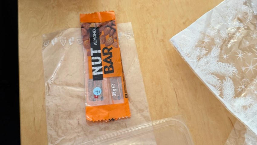 Vieslekcija MH 23-1 grupai par plastikātiem, to produktiem un vides piesārņojumu.