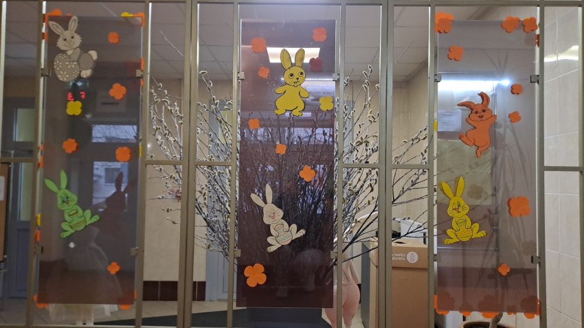 Dienesta viesnīcas audzēkņi sagaidīja pavasara saulgriežus