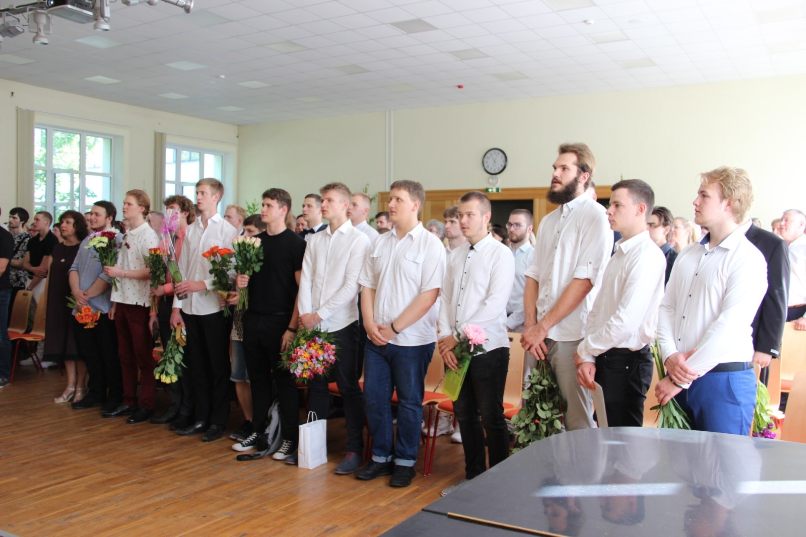 Audzēkņu izlaidums 11:00 - Foto 105