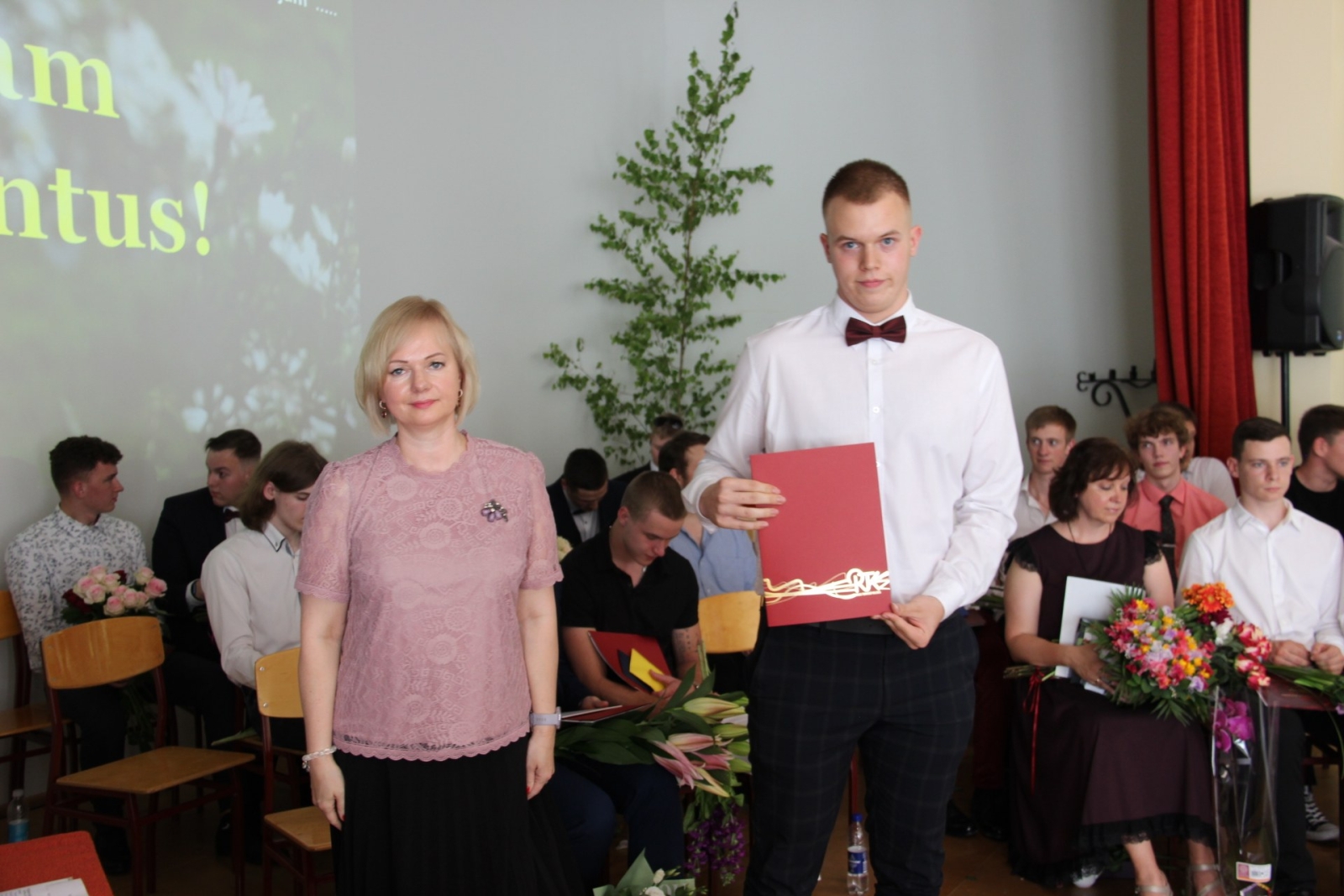 Audzēkņu izlaidums 11:00 - Foto 94