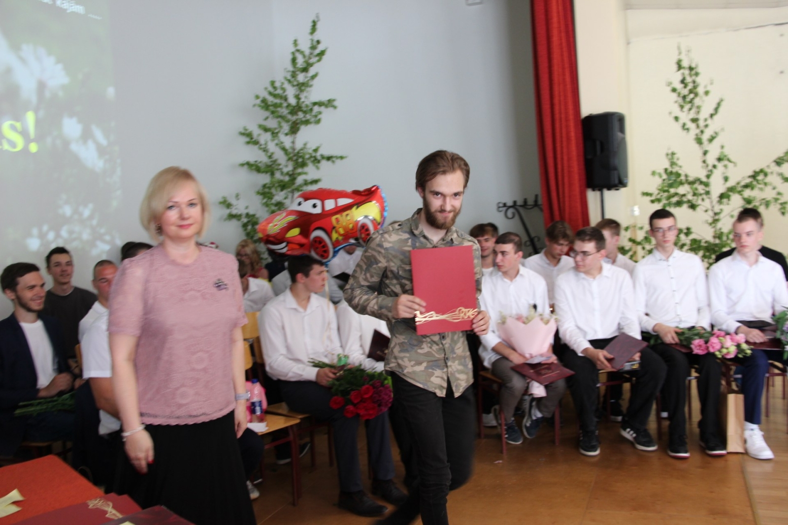 Audzēkņu izlaidums 11:00 - Foto 80