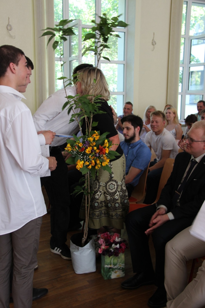 Audzēkņu izlaidums 11:00 - Foto 51