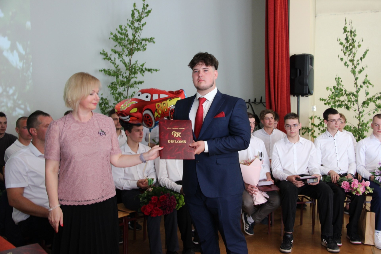Audzēkņu izlaidums 11:00 - Foto 49