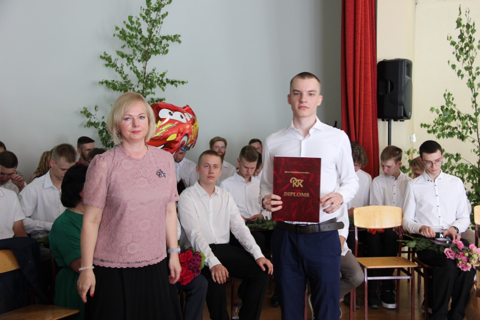 Audzēkņu izlaidums 11:00 - Foto 33