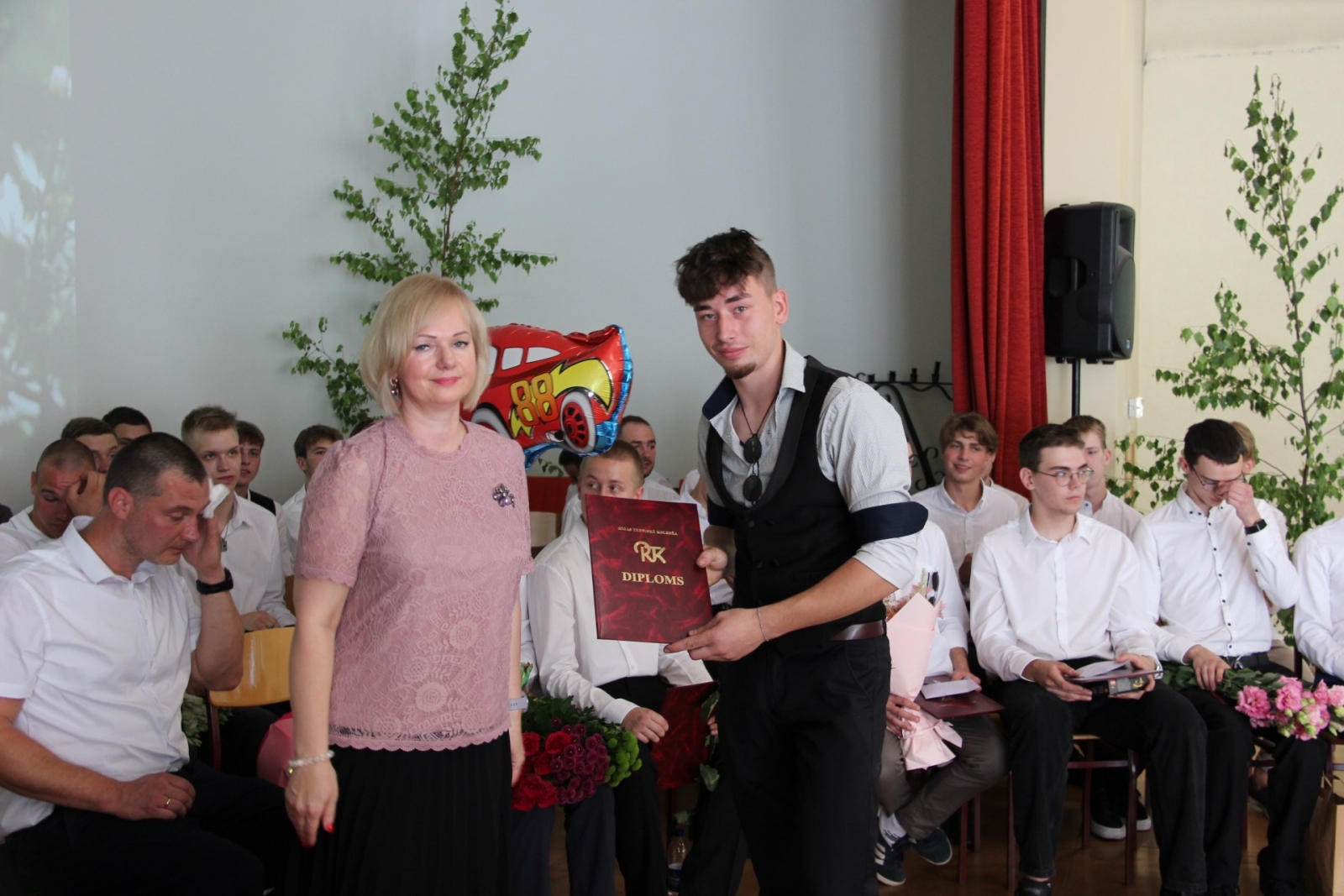 Audzēkņu izlaidums 11:00 - Foto 28