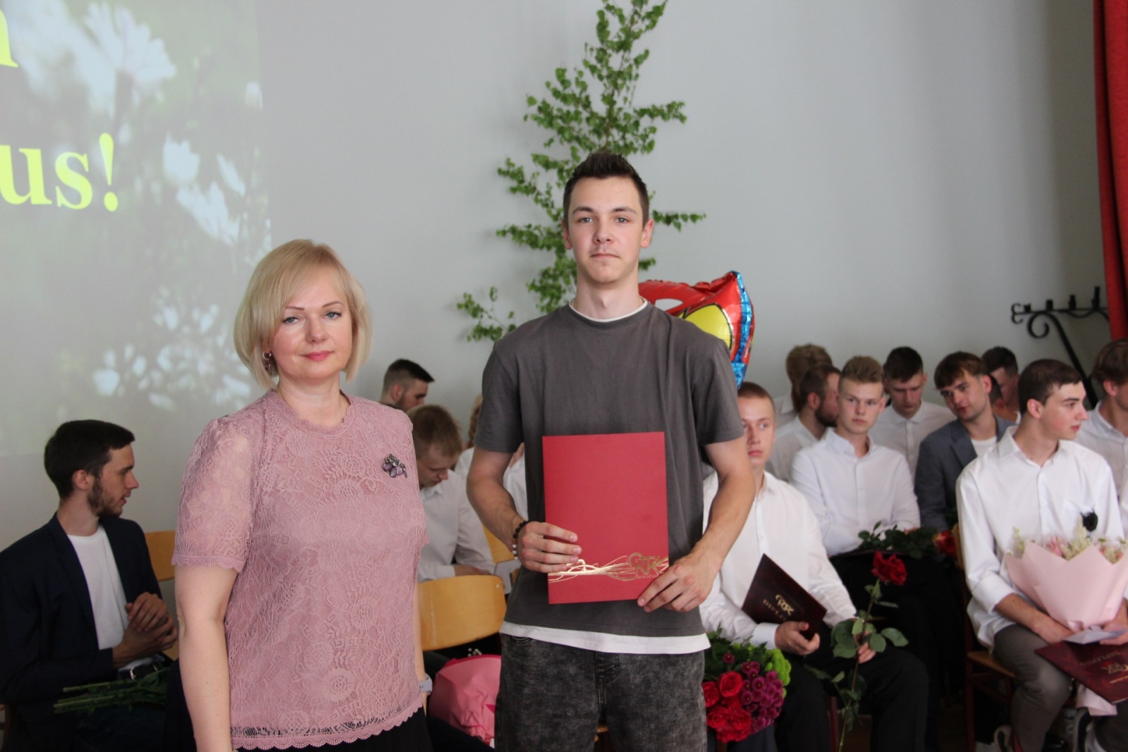 Audzēkņu izlaidums 11:00 - Foto 27