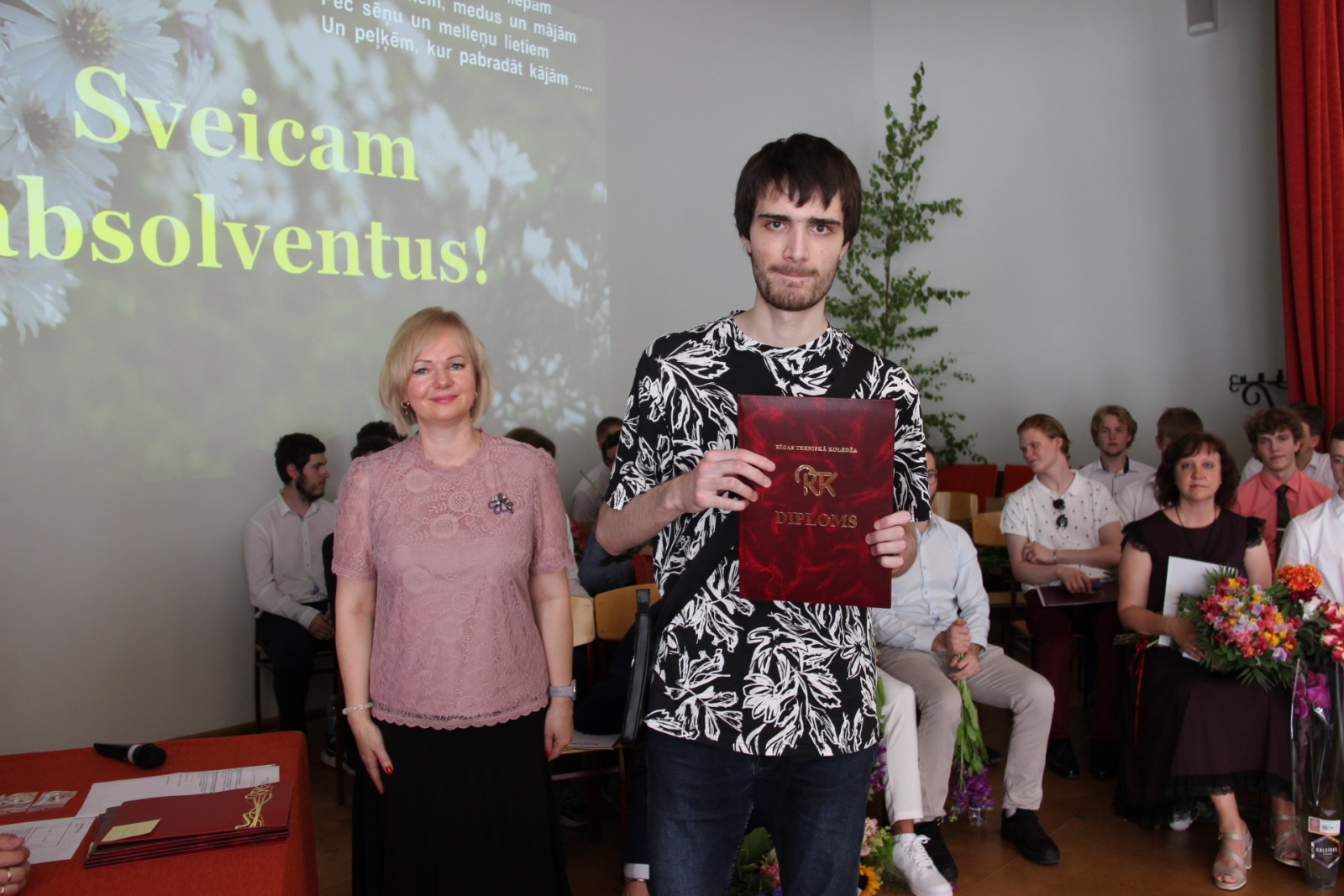 Audzēkņu izlaidums 11:00 - Foto 18