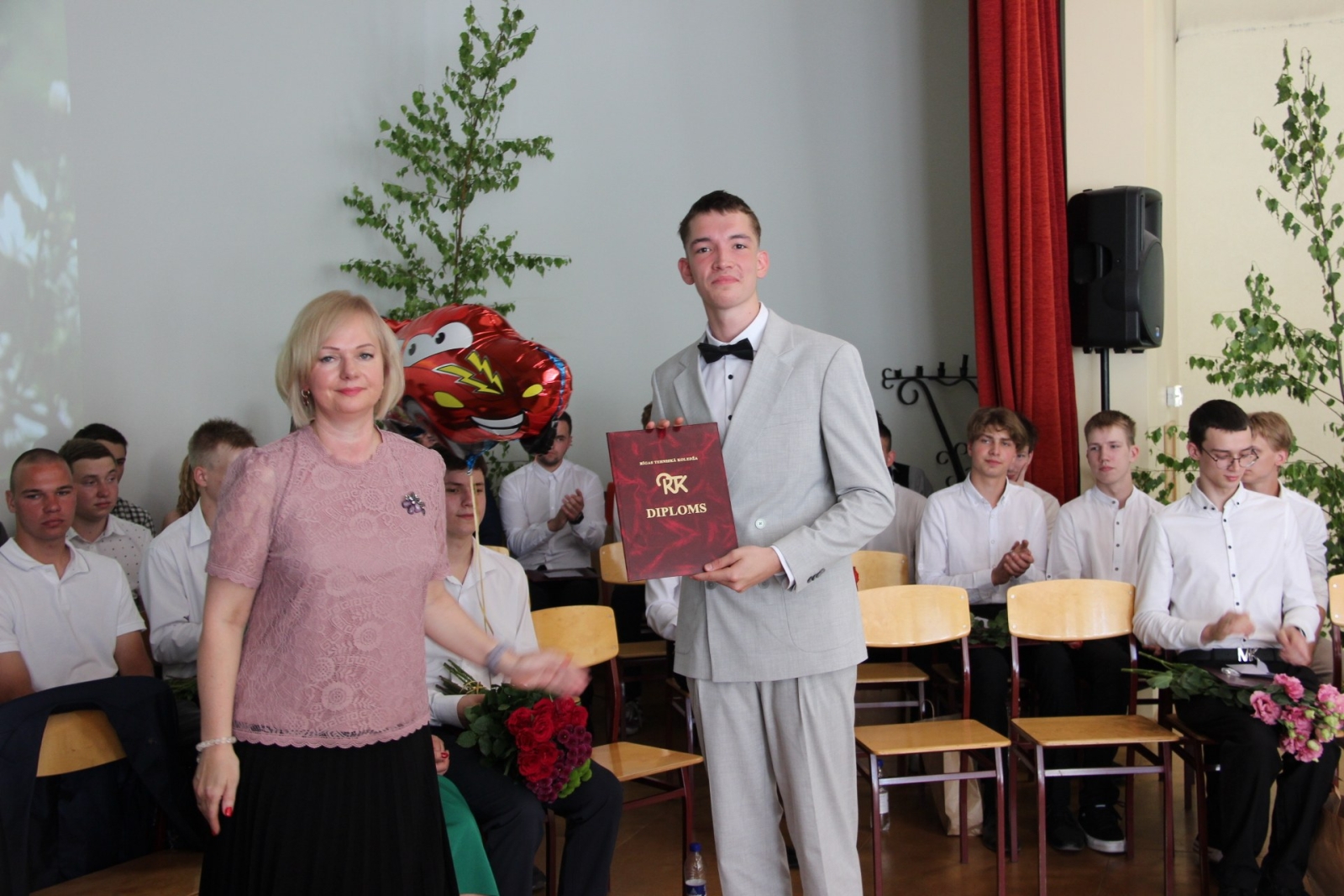 Audzēkņu izlaidums 11:00 - Foto 12
