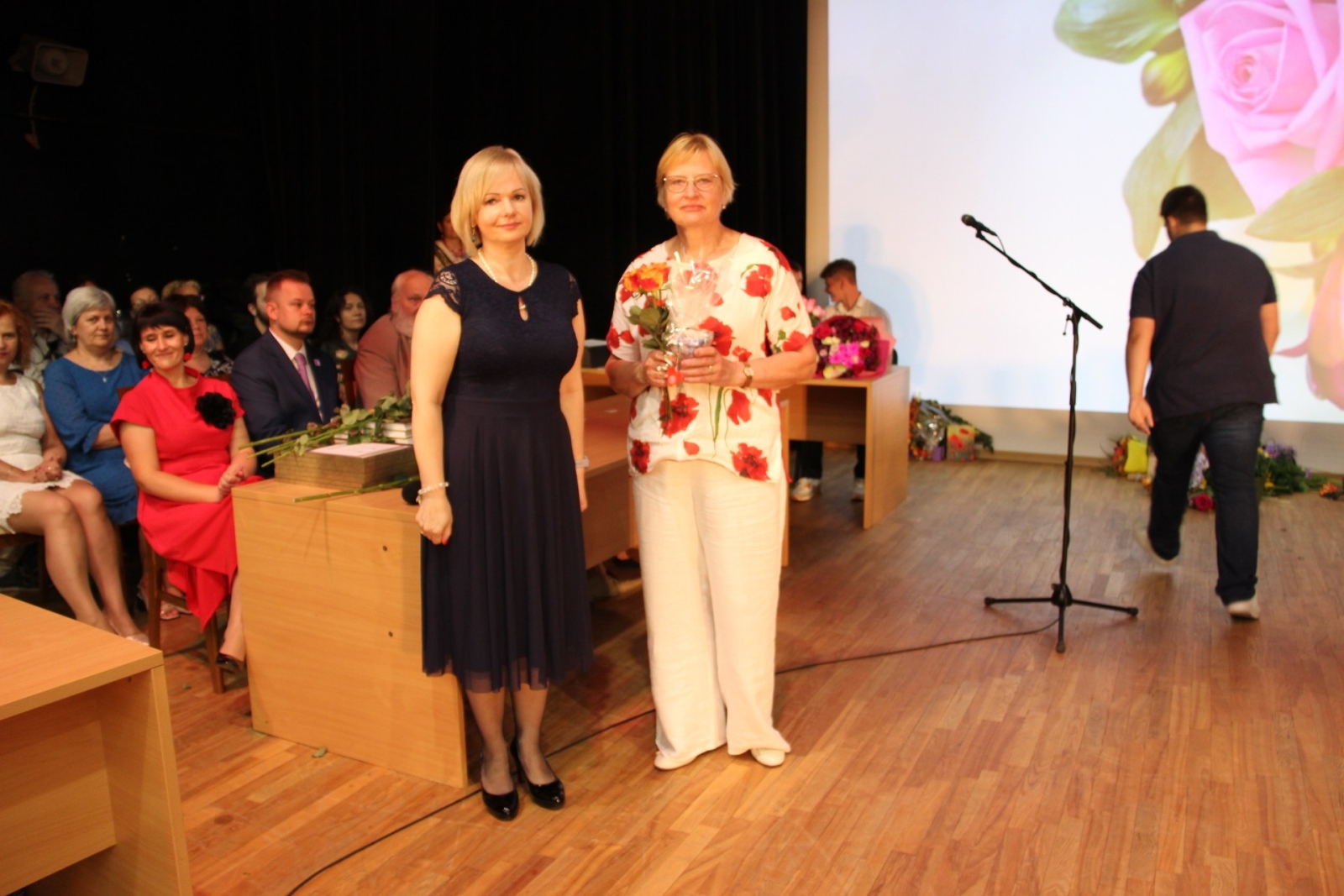 Audzēkņu izlaidums 14:00 - Foto 88