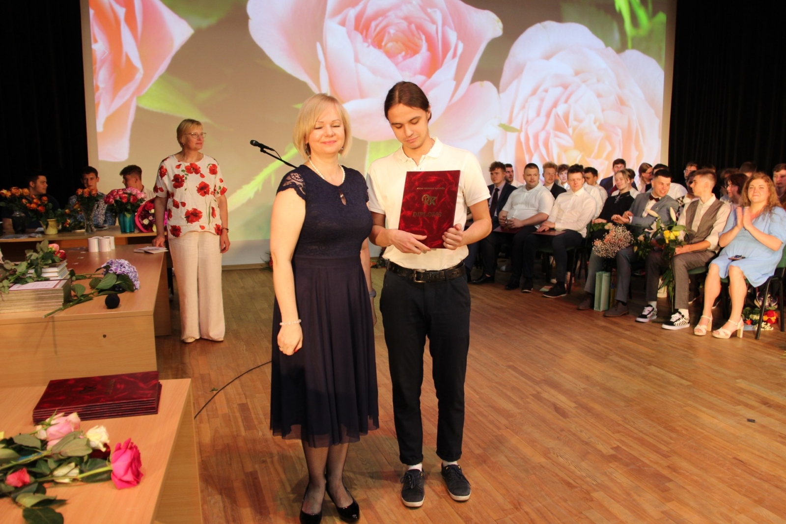 Audzēkņu izlaidums 14:00 - Foto 5