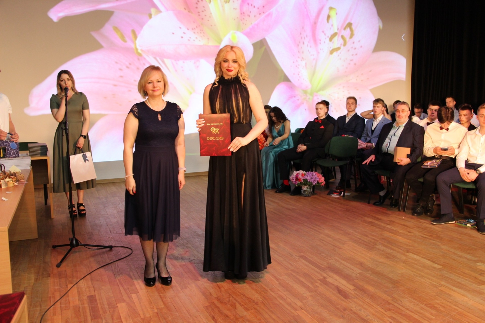 Audzēkņu izlaidums 17:00 - Foto 80