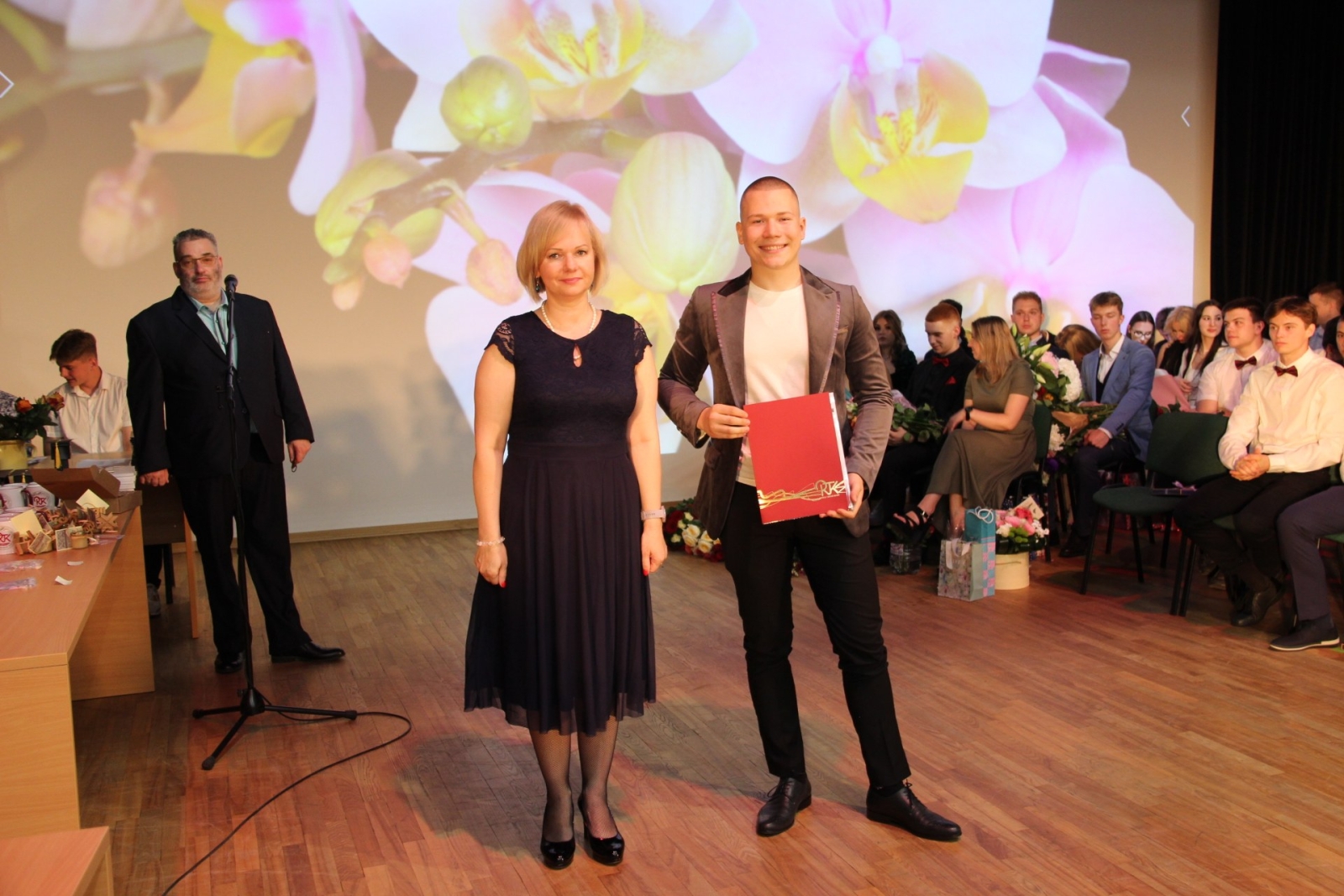 Audzēkņu izlaidums 17:00 - Foto 75