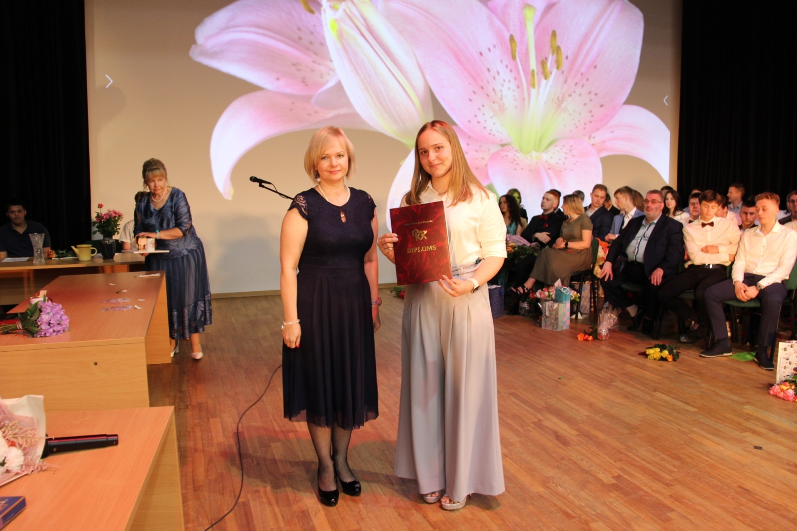 Audzēkņu izlaidums 17:00 - Foto 14